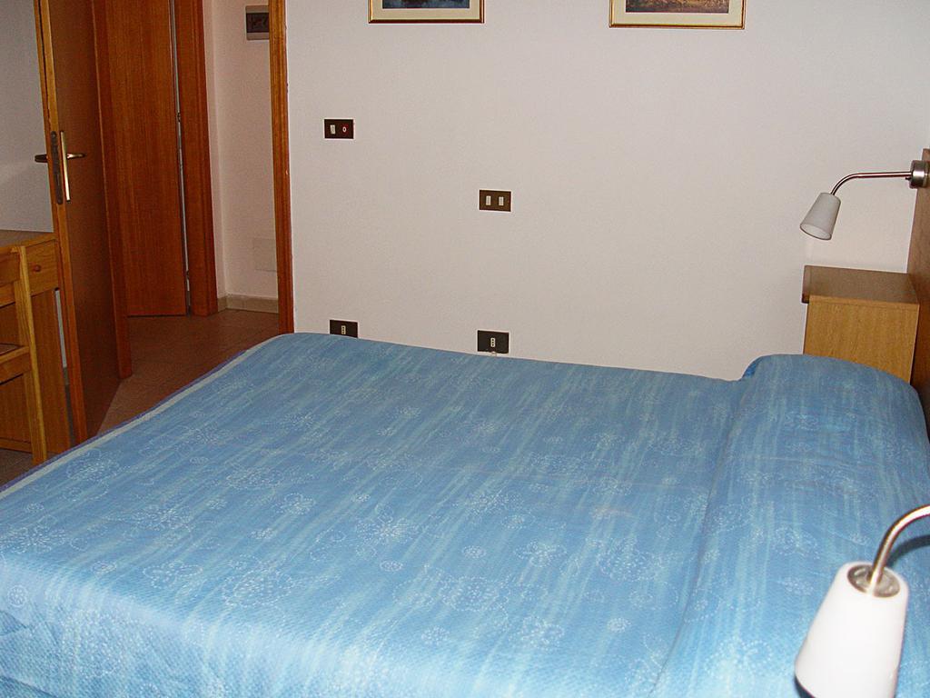 קסטיליונה דיי פפולי Albergo Ristorante La Torretta חדר תמונה