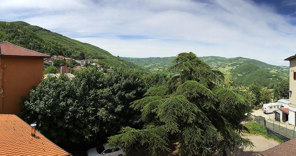 קסטיליונה דיי פפולי Albergo Ristorante La Torretta מראה חיצוני תמונה